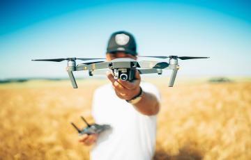 Formação - Legislação e pilotagem de drones